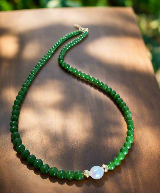14" Jade & Pearl center choker necklace 4mm