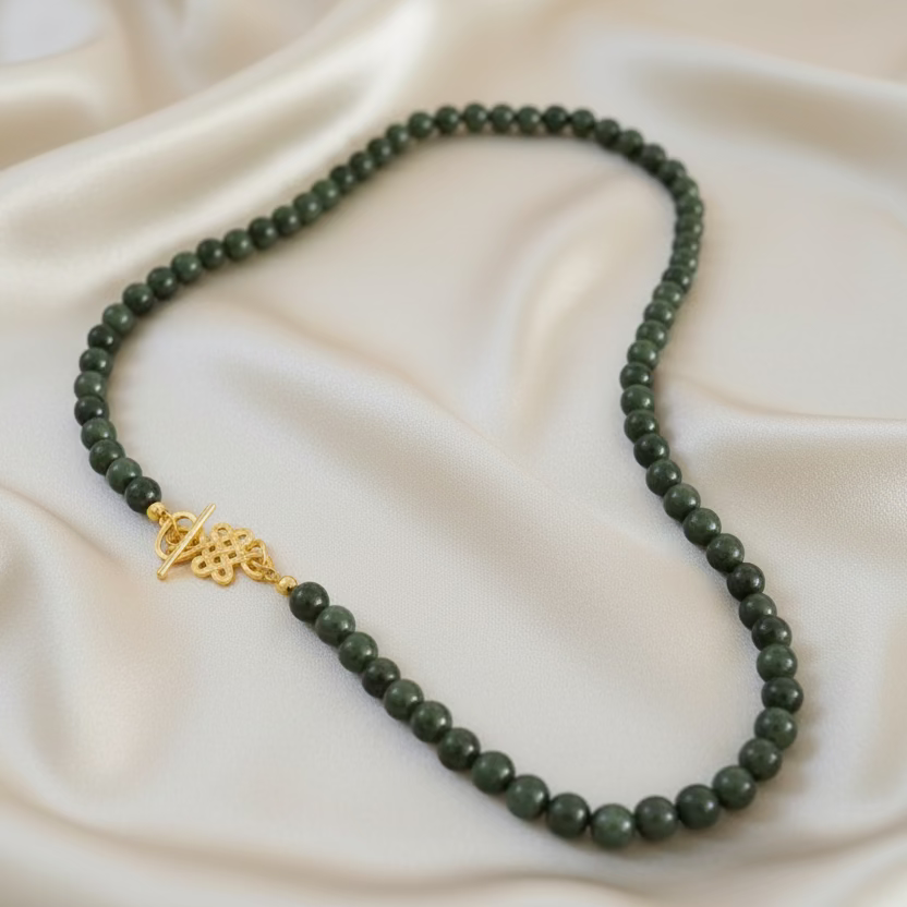 Jade infinity chain